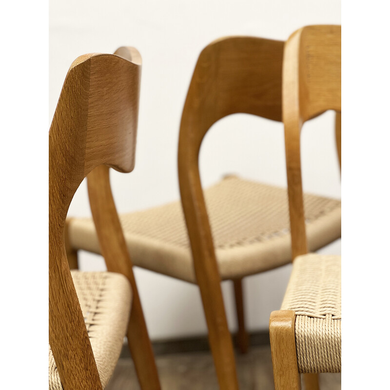Set of 6 vintage model 71 oak chairs by Niels Otto Møller for J.L. Mollers, Denmark 1950