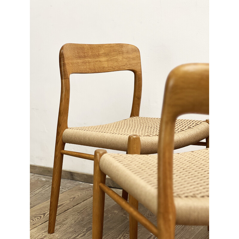 Lot de 4 chaises vintage modèle 75 en chêne par Niels O. Møller pour Jl Møllers Furniture Factory, Danemark 1950