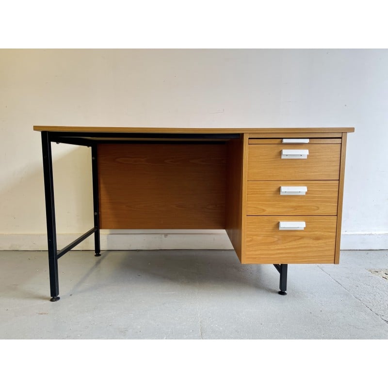 Vintage Schreibtisch mit Schubladen aus Teakholzfurnier und schwarzem Metall, 1970