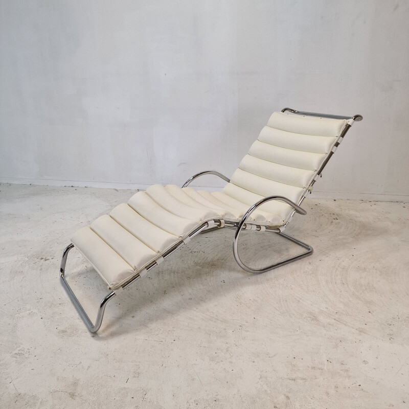 Chaise longue vintage modèle 242 de Mies Van Der Rohe pour Knoll International, États-Unis 1980