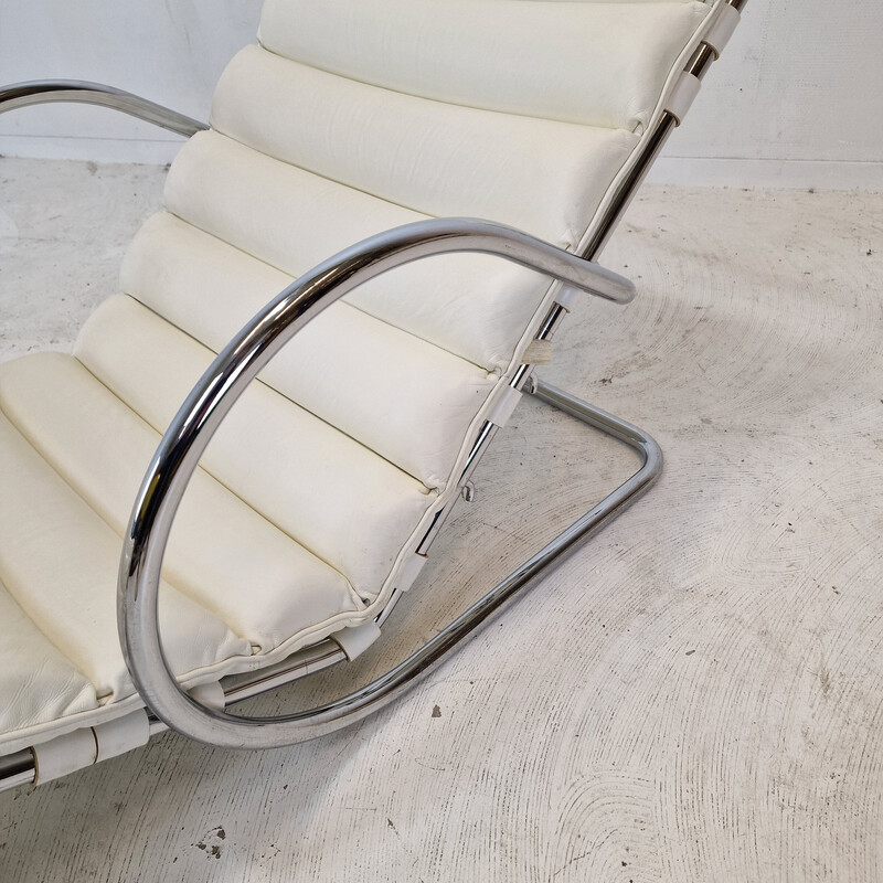 Chaise longue vintage modelo 242 de Mies Van Der Rohe para Knoll International, EUA 1980