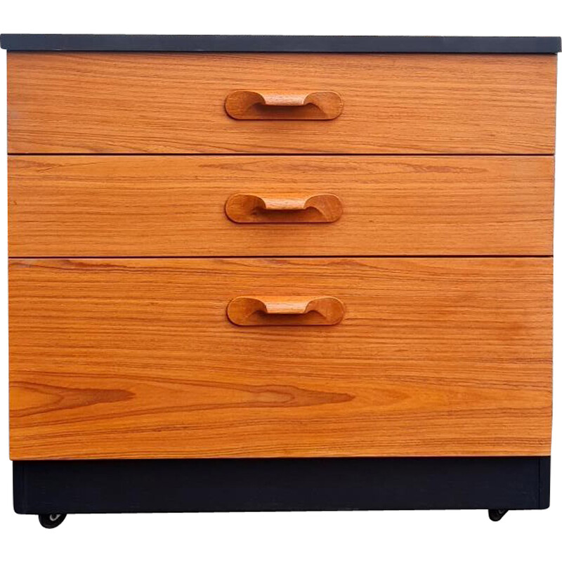 Vintage oak 3 drawer chest of drawers for Austinsuite Furniture