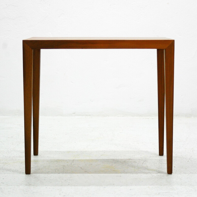 Table d'appoint en noyer - 1960