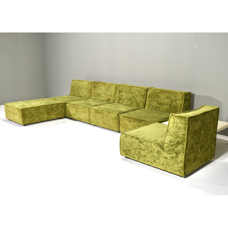 Vintage 3-seater sofa in green velvet, 1970