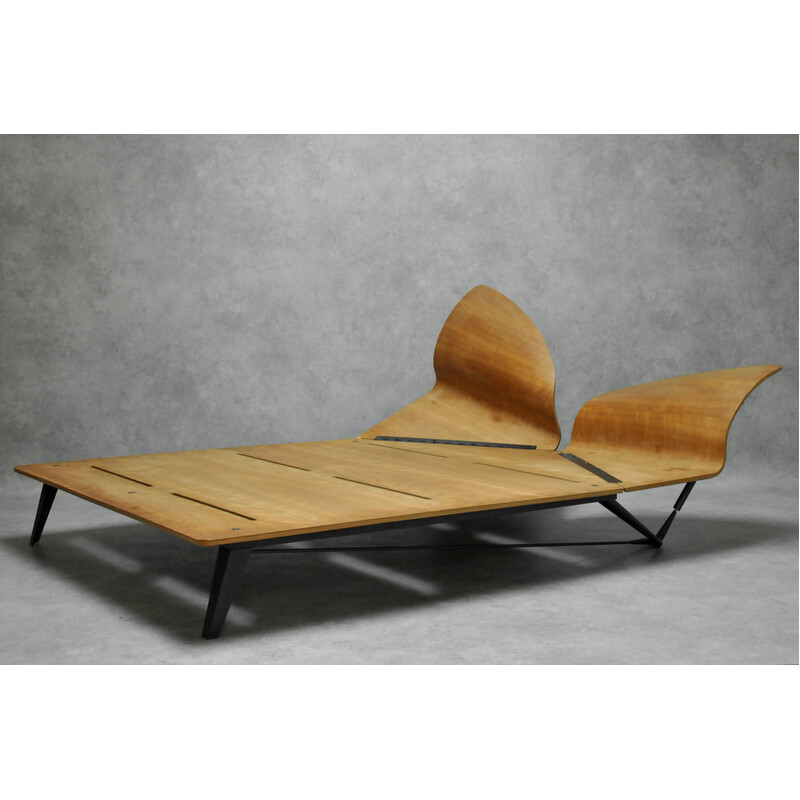 Vintage "Dimanche Matin" daybed in steel and cherry wood by Christer Schweilz for Pallucco, 1991