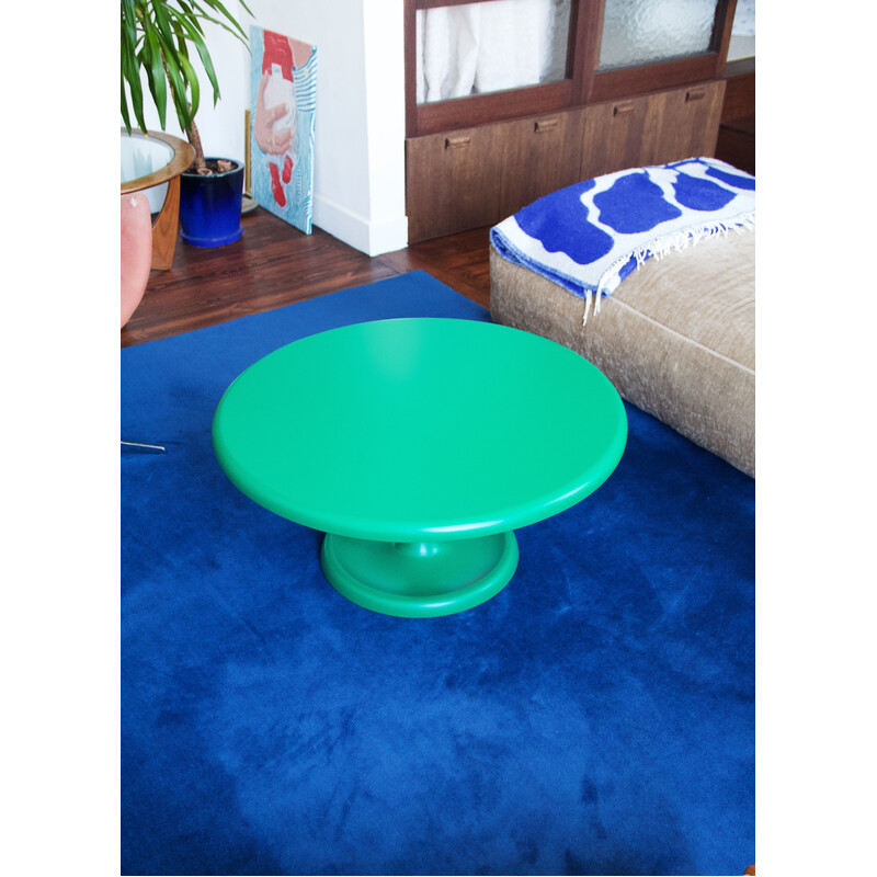 Vintage Tulipe coffee table with fiberglass foot, 1970