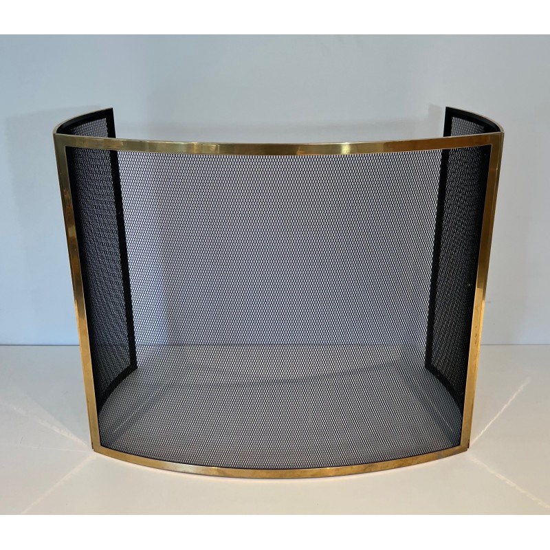 Vintage curved fire screen in brass and mesh, France 1970