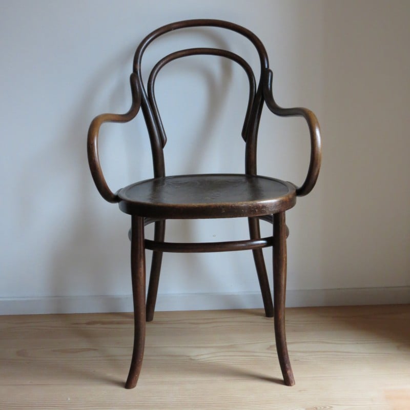 Vintage Art Nouveau chair in curved solid beech and plywood for Thonet, Austria 1890