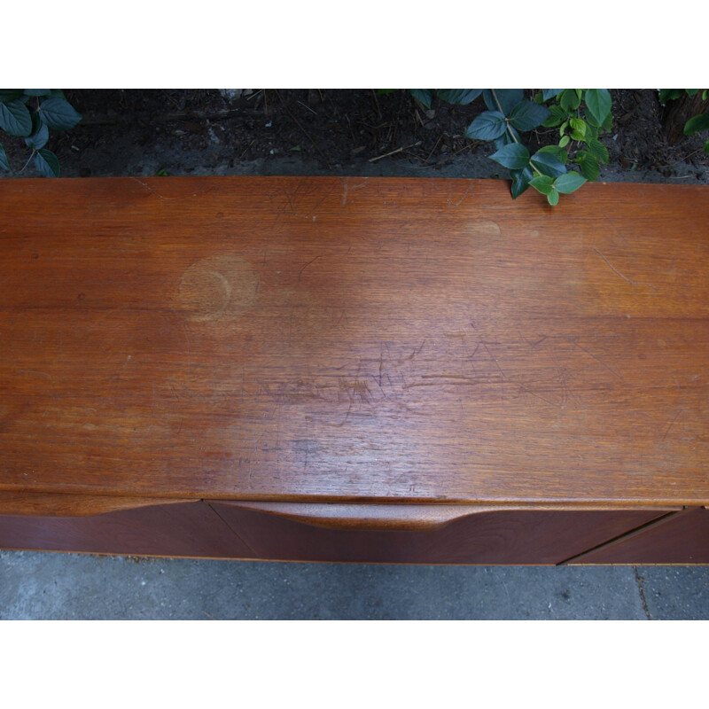 Mcintosh teak sideboard with black feet - 1960s