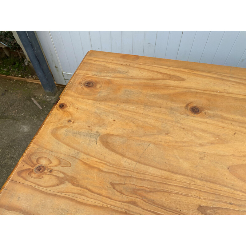 Vintage solid pine farm table, 1990