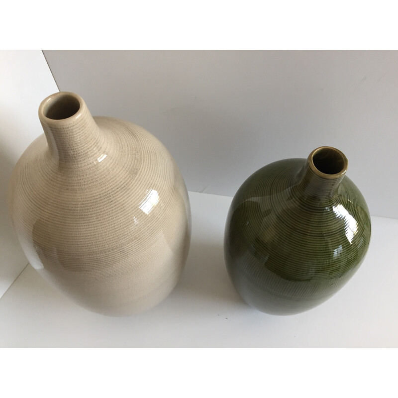 Paire de vases vintage ovoïdes Art Décoratif en céramique