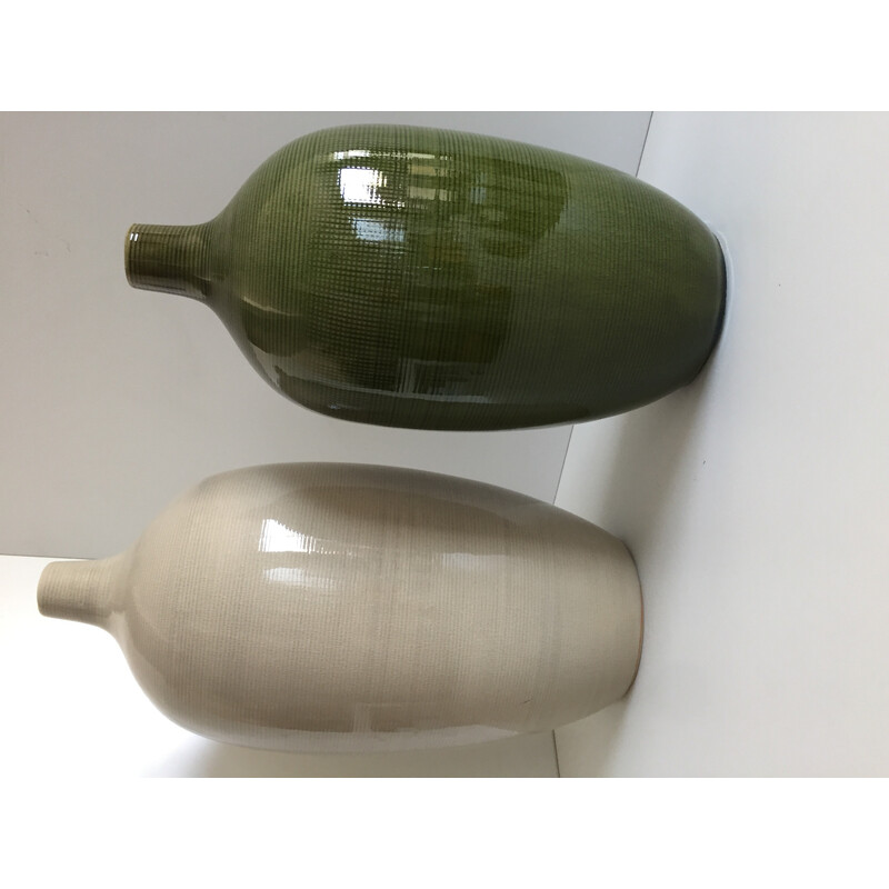 Paire de vases vintage ovoïdes Art Décoratif en céramique