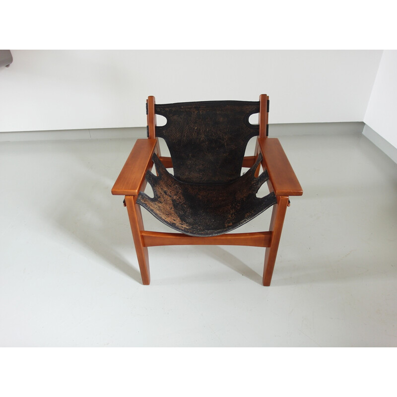 Black easy chair in leather and wood by Sergio Rodrigues produced by Oca - 1960s