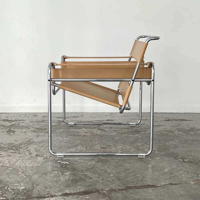 Vintage Wassily armchair in chrome steel by Marcel Breuer for Gavina, Italy 1960