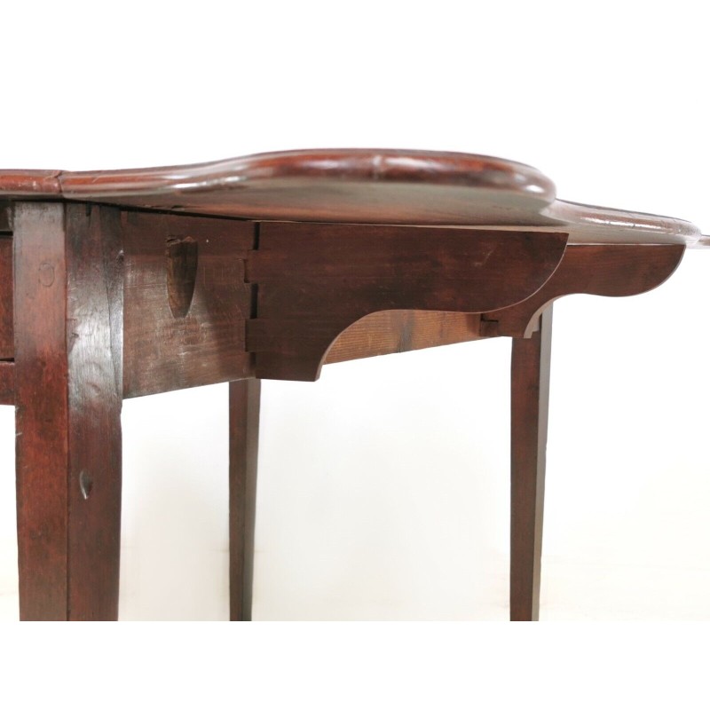 Vintage Royal Pembroke Mahogany Table