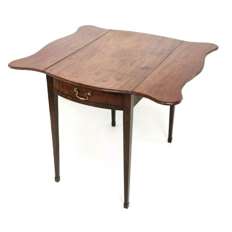 Vintage Royal Pembroke Mahogany Table