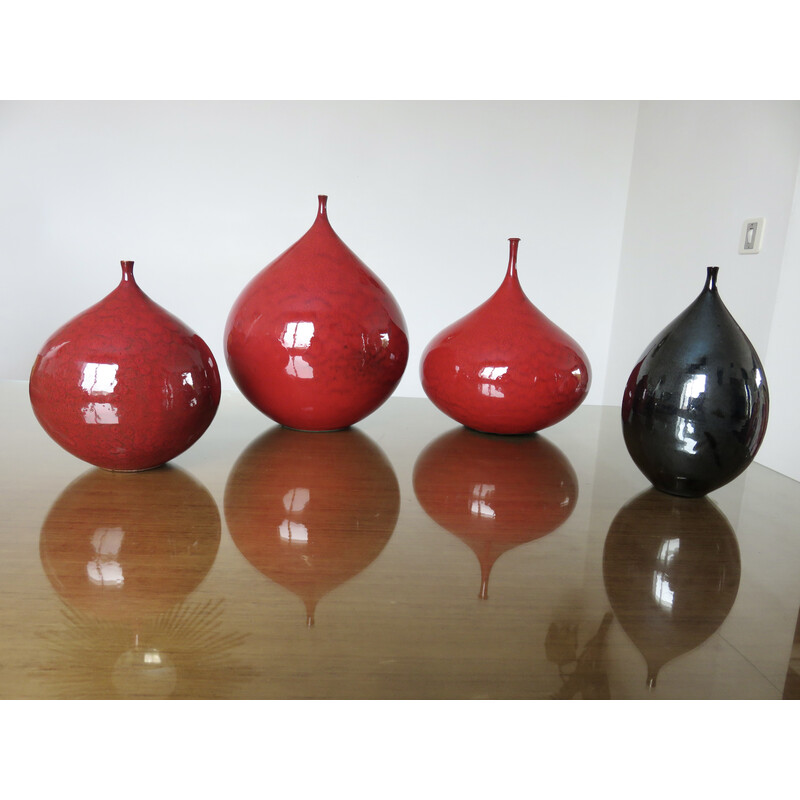 Set of 4 vintage ceramic “Fig” vases, 1960