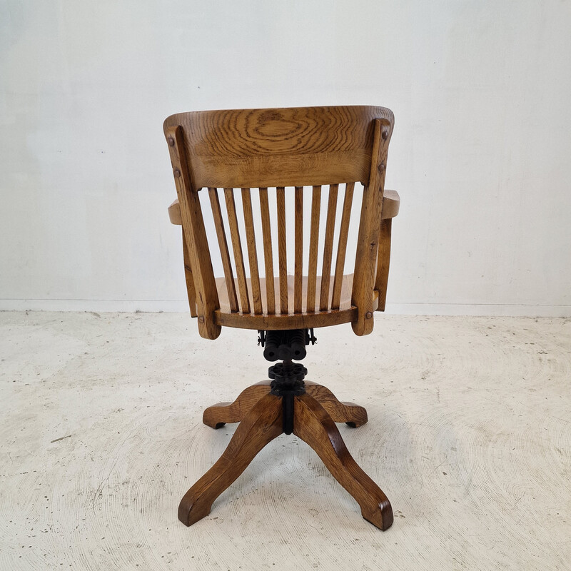 Vintage industrial oak swivel chair, England 1900