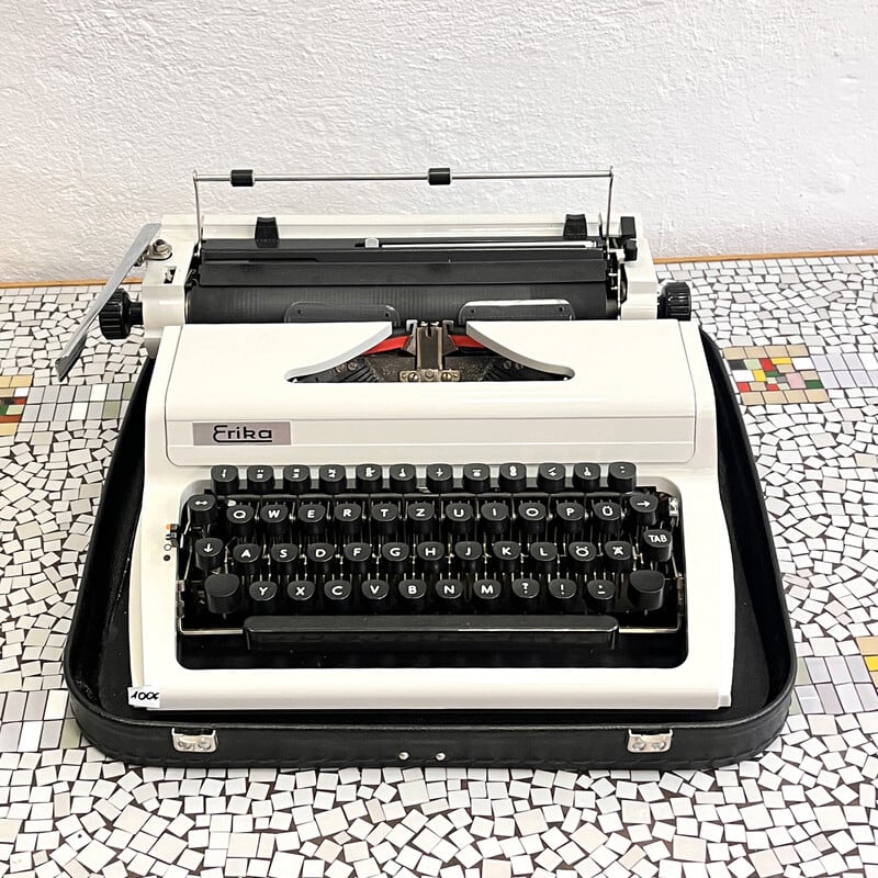 Machine à écrire vintage à valise modèle 105 pour Erika, Allemagne 1976