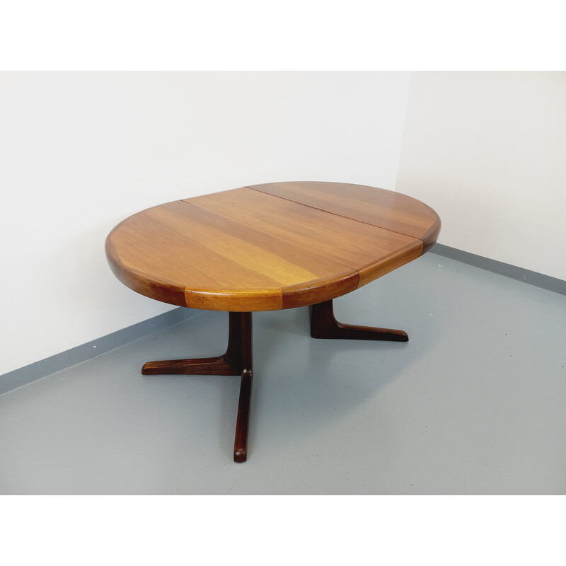 Vintage round teak and walnut table with extensions, 1960