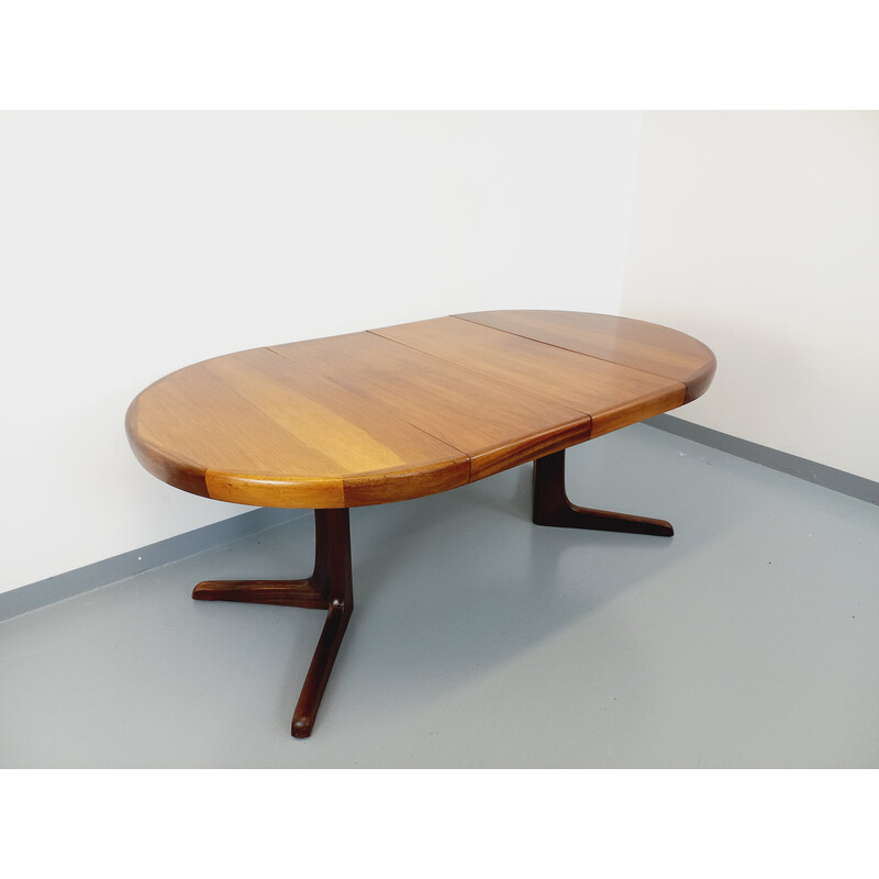 Vintage round teak and walnut table with extensions, 1960