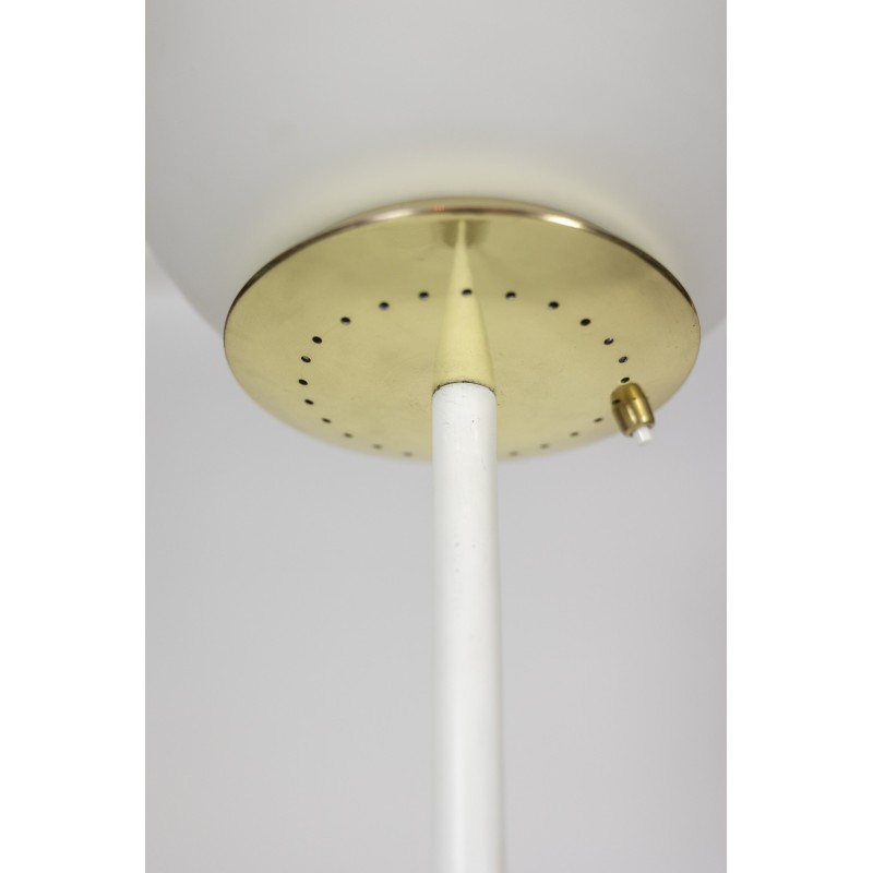 Vintage floor lamp in opaline and golden brass, Italy 1950