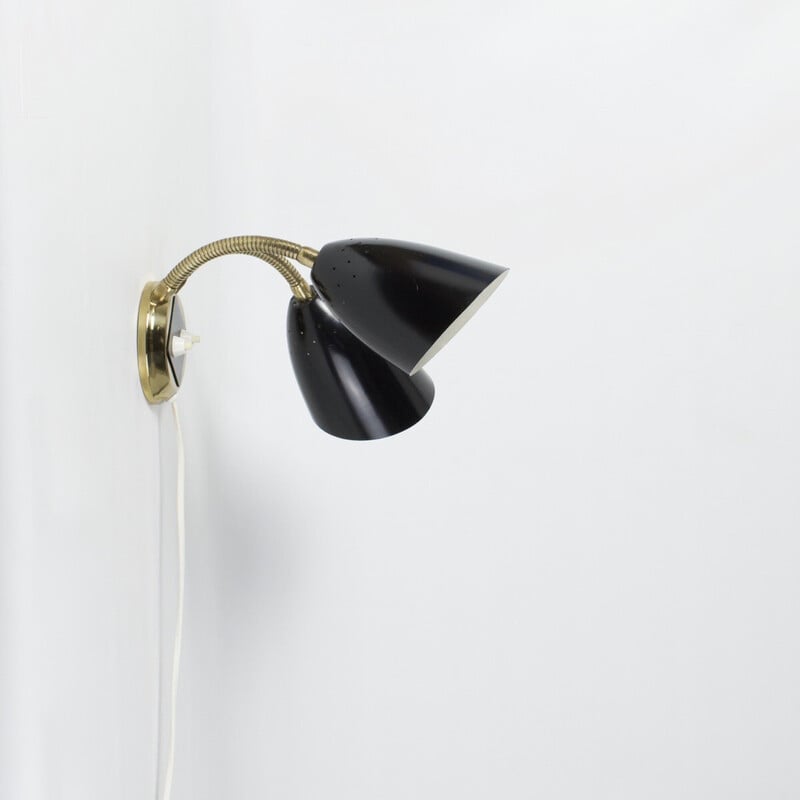 Vintage wall lamp in brass and black lacquered metal, 1950