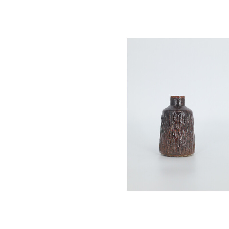 Vintage collector's vase No. 25 in brown glazed stoneware by Gunnar Borg for Höganäs Ceramics, Sweden 1960