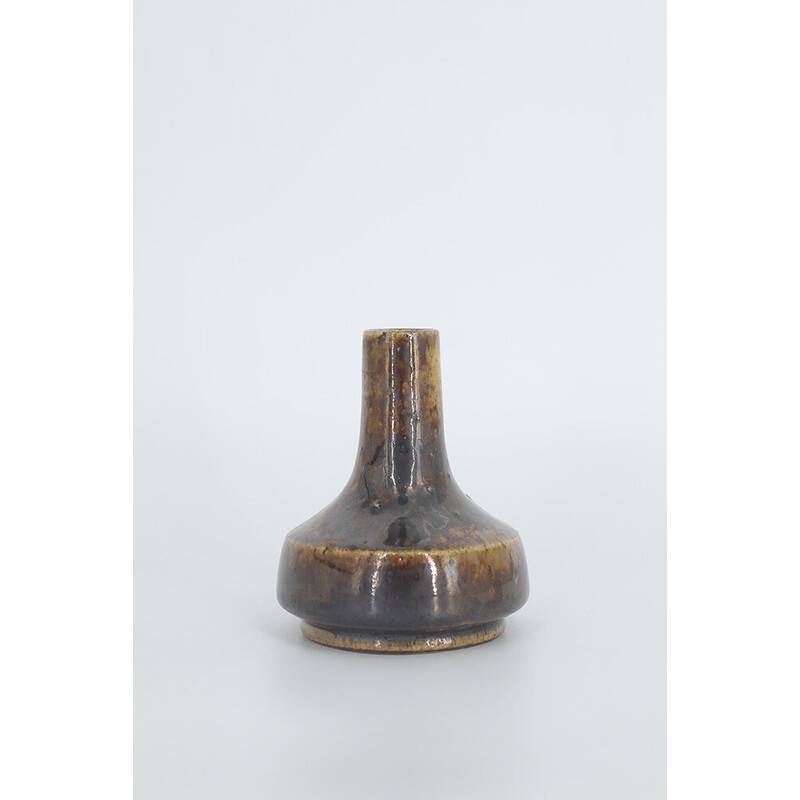 Vintage collector's vase No. 29 in brown glazed stoneware by Gunnar Borg for Höganäs Keramik, Sweden 1960