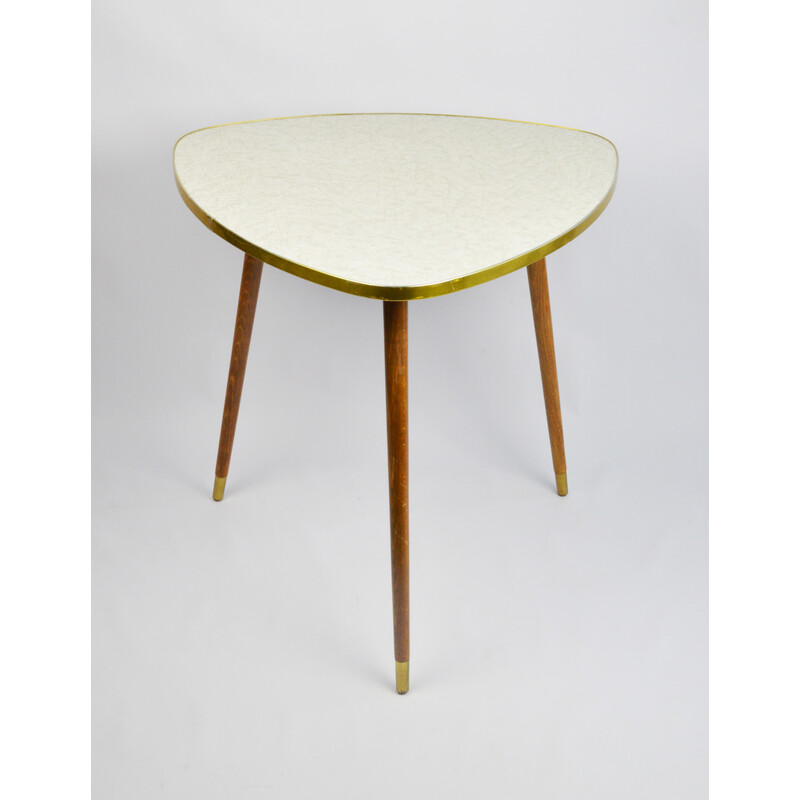 Table d'appoint vintage en forme de triangle ovale, 1960