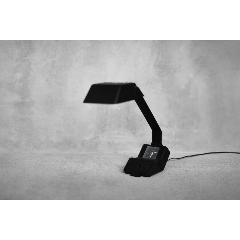 Lampe de bureau vintage en plastique noir avec horloge par Wojciech Dybek pour Polamp Pułtusk, 1987
