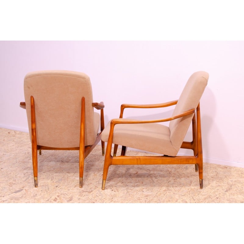 Pair of vintage beech wood armchairs by Karel Vyčítal and Miloš Sedláček for Dřevotvar, Czechoslovakia 1960