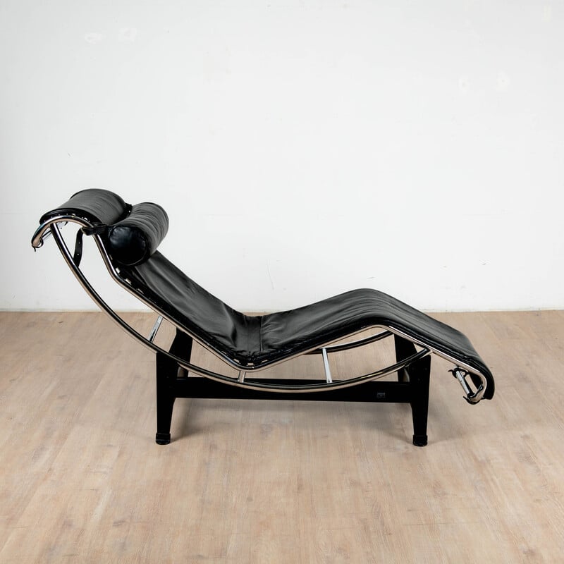 Vintage-Liegestuhl "LC4" von Pierre Jeanneret und Charlotte Perriand für Cassina, 1920