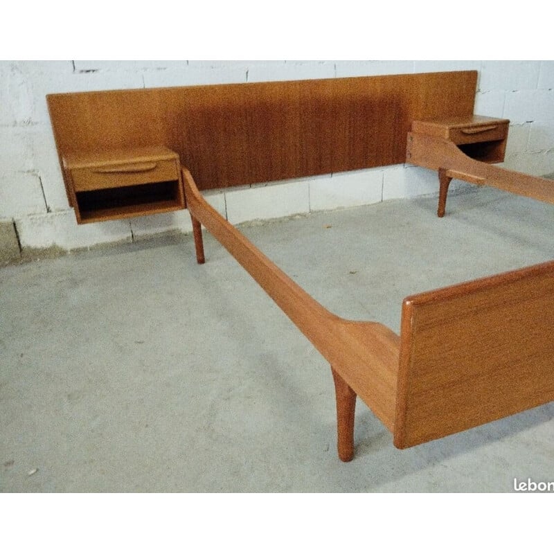 Vintage teak bed