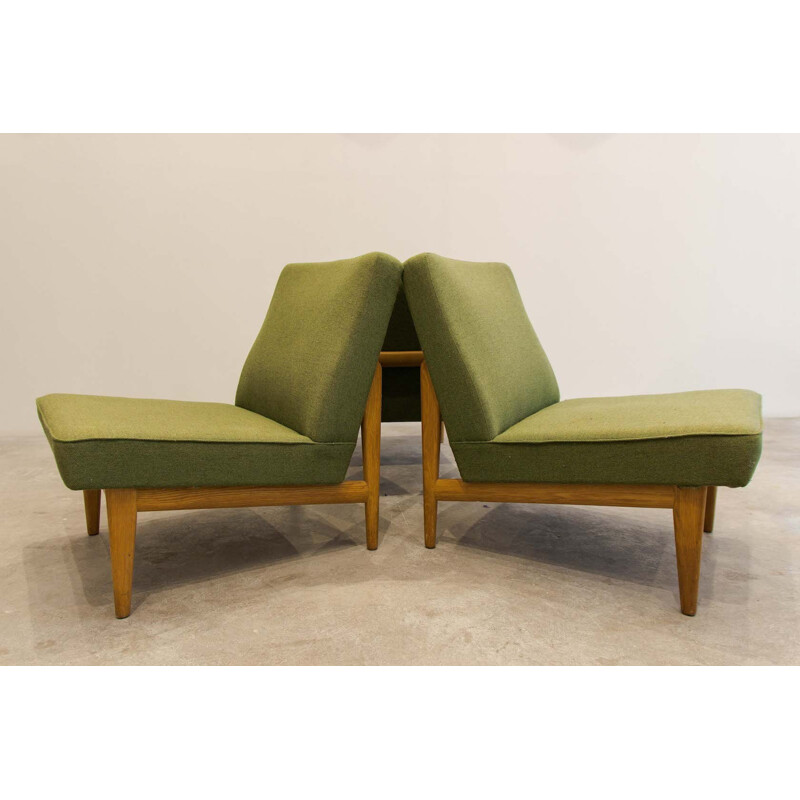 Green mid-century sofa with blond wood - 1960s