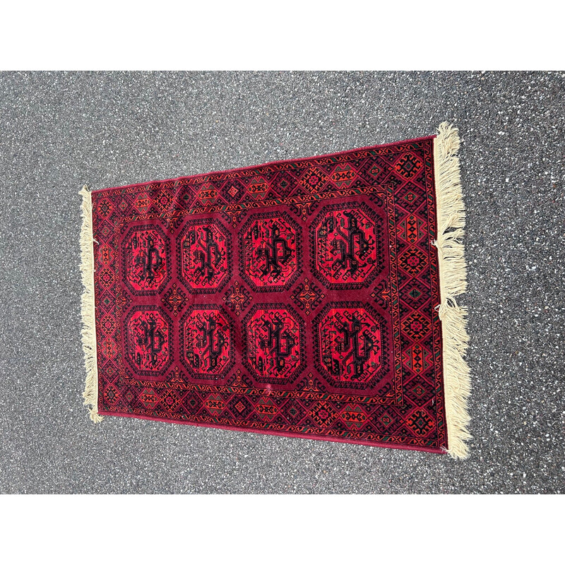 Vintage wool rug with oriental pattern, 1970