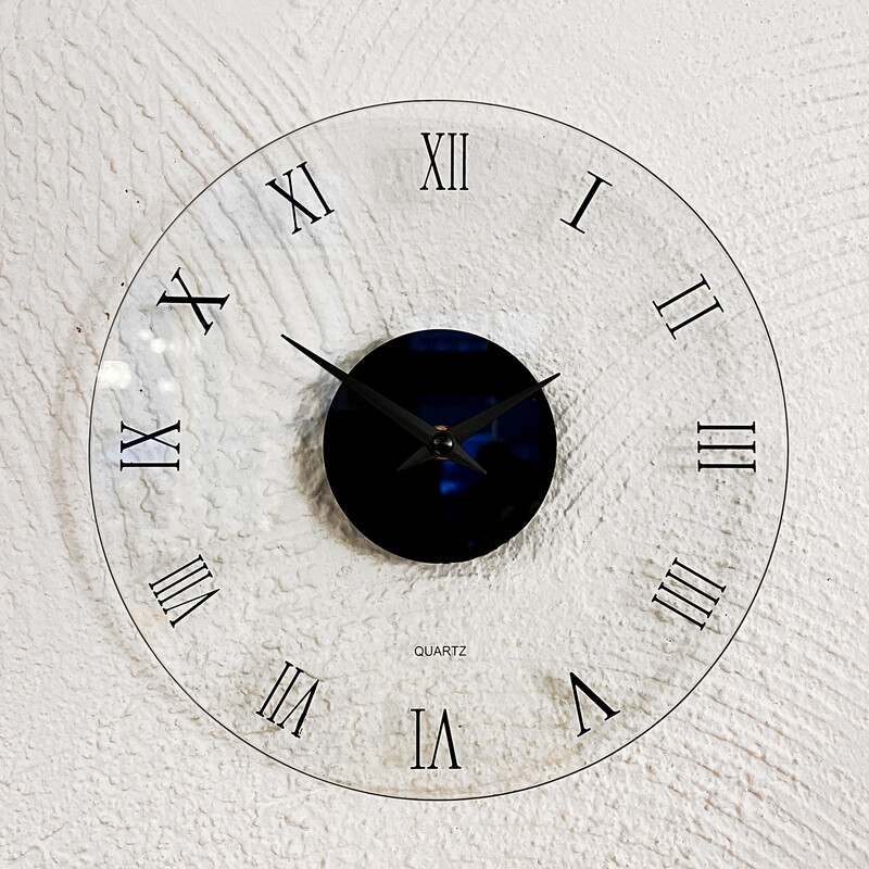 Horloge murale vintage mécanisme à quartz en verre, Allemagne 1990
