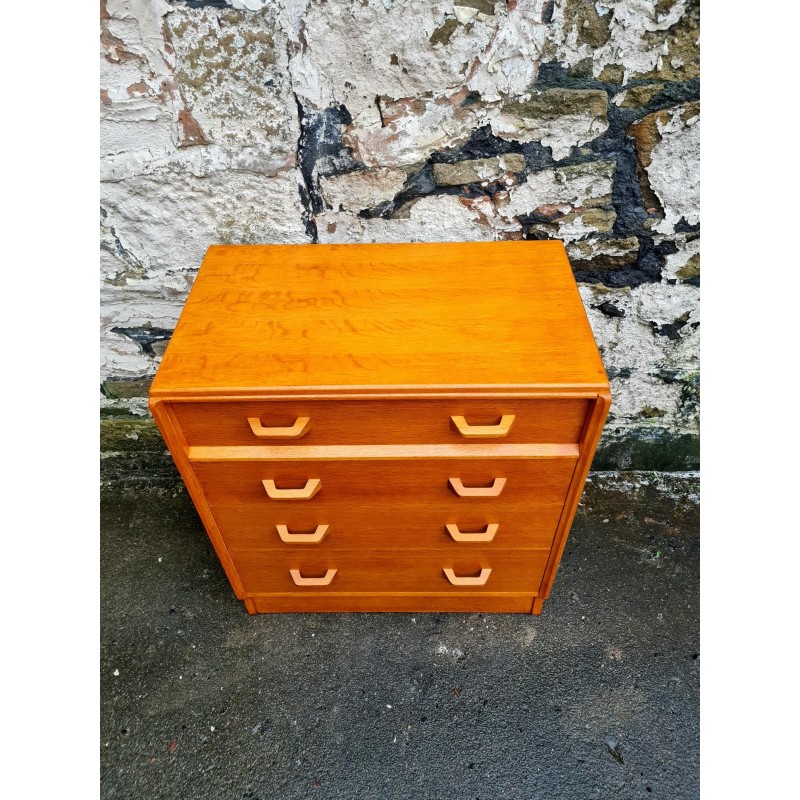 Vintage solid wood and oak chest of drawers with 4 drawers for G-Plan Furniture