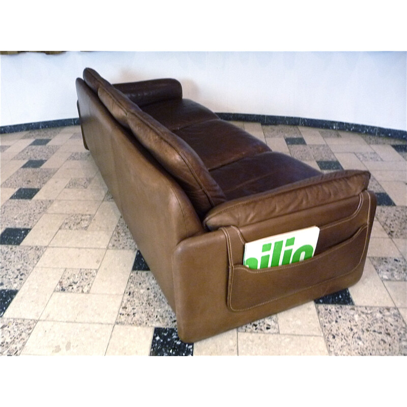 DS61 3-seater brown leather sofa produced by De Sede - 1960s