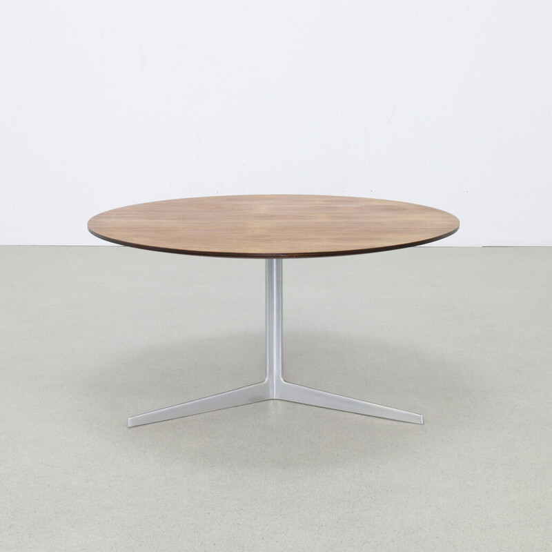Vintage round coffee table by Arne Jacobsen for Fritz Hansen, 1960