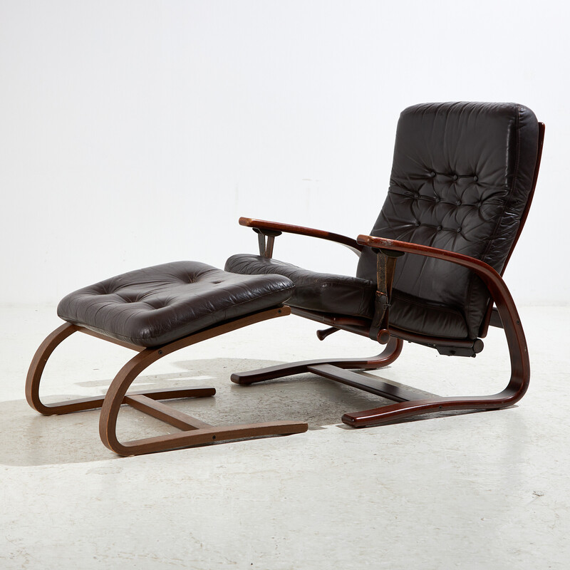 Vintage “The Panter” armchair with leather ottoman by Arnt Lande for Westnofa, 1970