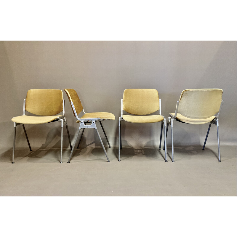 Lot de 4 chaises vintage en aluminium et métal par Giancarlo Piretti pour Castelli, 1950