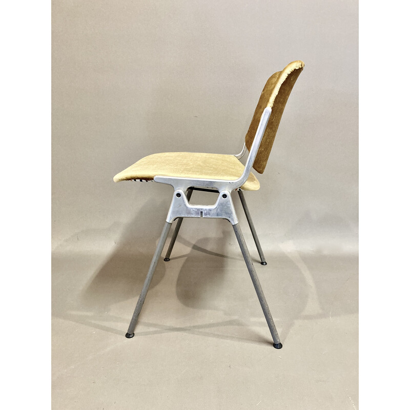 Set of 4 vintage aluminum and metal chairs by Giancarlo Piretti for Castelli, 1950