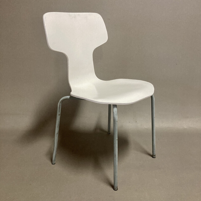 Vintage children's model chairs in wood and metal by Arne Jacobsen" for Fritz Hansen, 1960