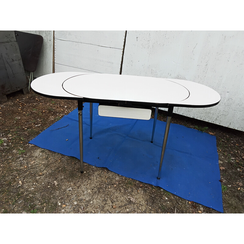 Vintage extendable table in formica and chrome