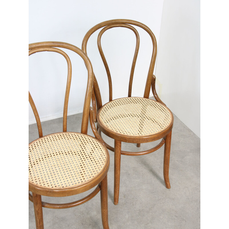 Vintage chairs n°18 by Michael Thonet