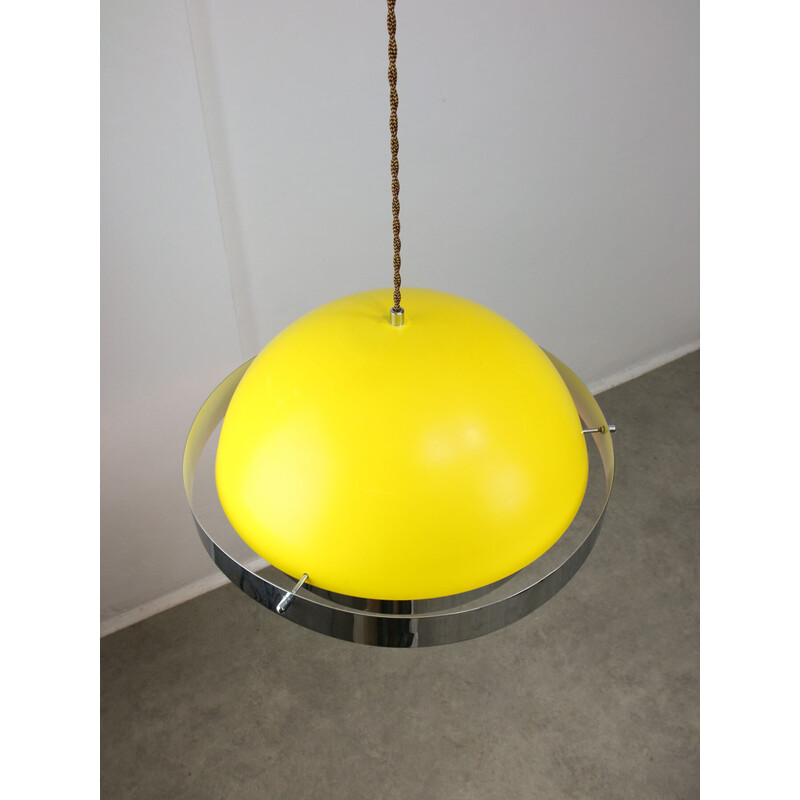 Vintage Space Age hanglamp van geel metaal en chroom, Italië 1970
