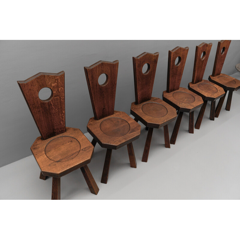 Set of 8 vintage provincial chairs in solid oak, France 1960