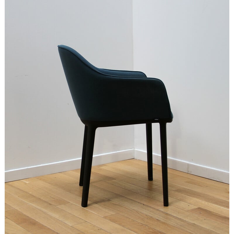 Set van 6 Softshell fauteuils in zwarte kunststof en blauwe stof van Ronan en Erwan Bouroullec voor Vitra