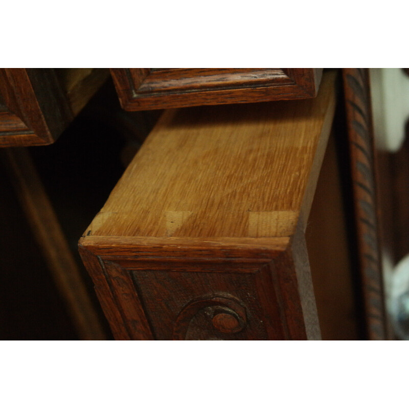 Vintage neo-Renaissance desk with oak crate and tier